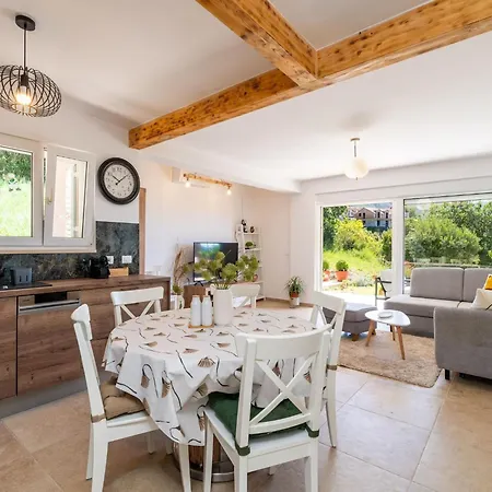 דירה Bella Vista - Two Bedroom With Sea View