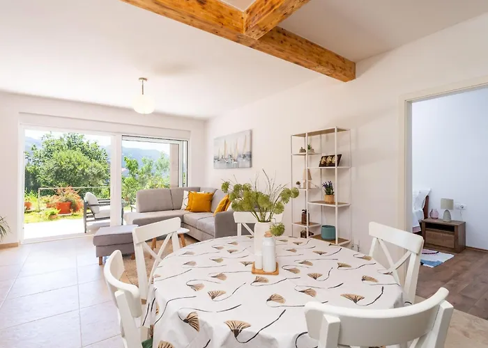 Bella Vista - Two Bedroom With Sea View Lejlighed Mlini